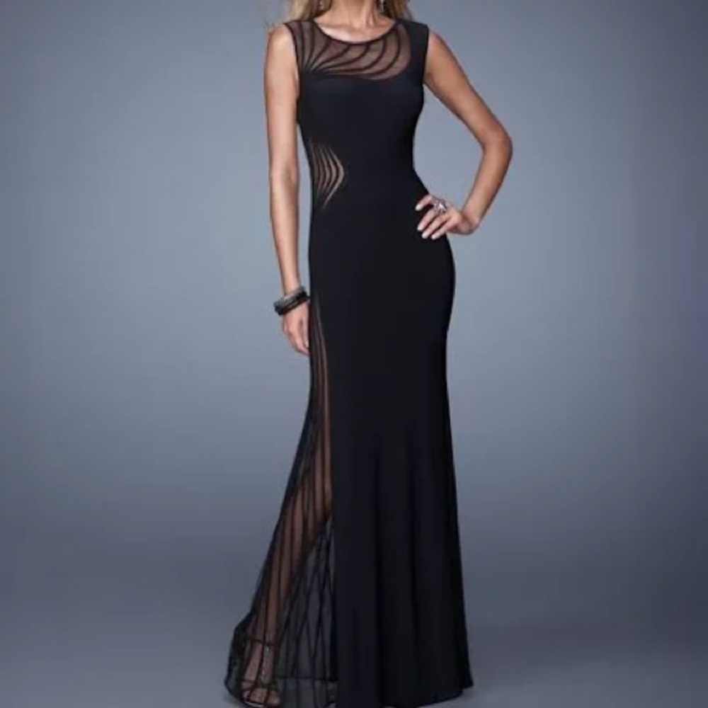Elegant Black Evening Gown